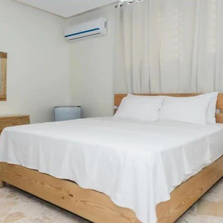 Verde Bonavita ซานติอาโก เด ลอสกาบาเญโรส ภายนอก รูปภาพ