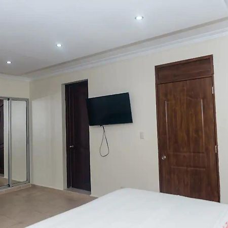 Verde Bonavita ซานติอาโก เด ลอสกาบาเญโรส ภายนอก รูปภาพ